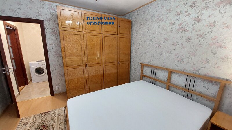 13 Seprembrie, Panduri, metrou Academia Militara la 800m