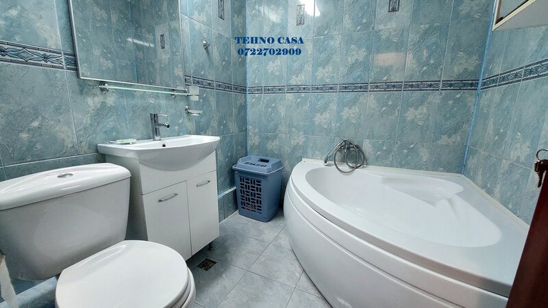 13 Seprembrie, Panduri, metrou Academia Militara la 800m